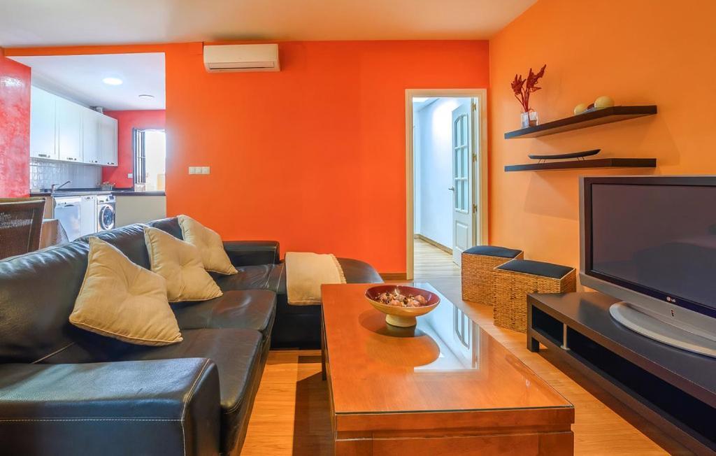 Bonito Apartamento En El Centro De Alcala De Guadaira Muy Cerca De Sevilla Exterior photo