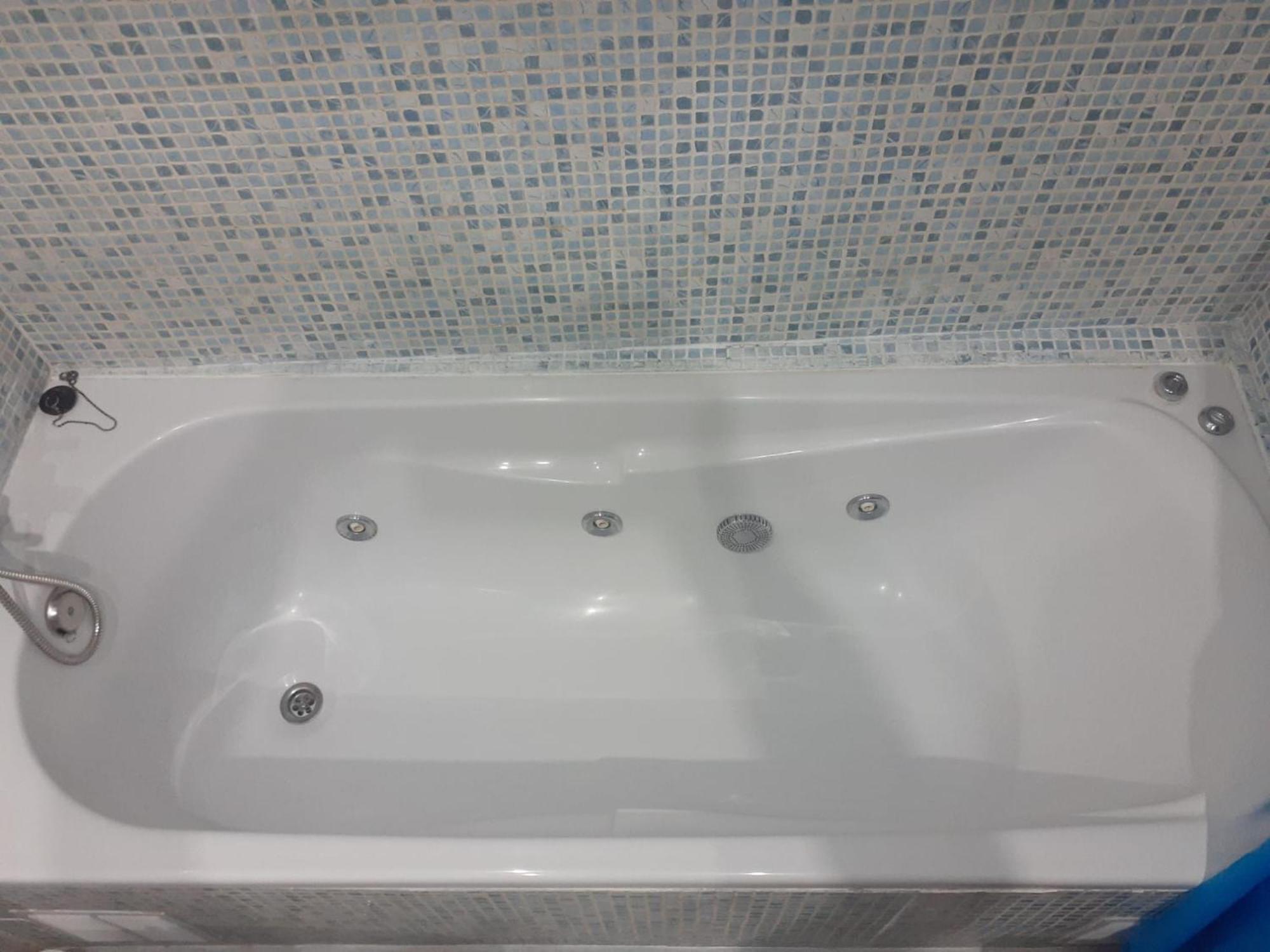 Bonito Apartamento En El Centro De Alcala De Guadaira Muy Cerca De Sevilla Exterior photo